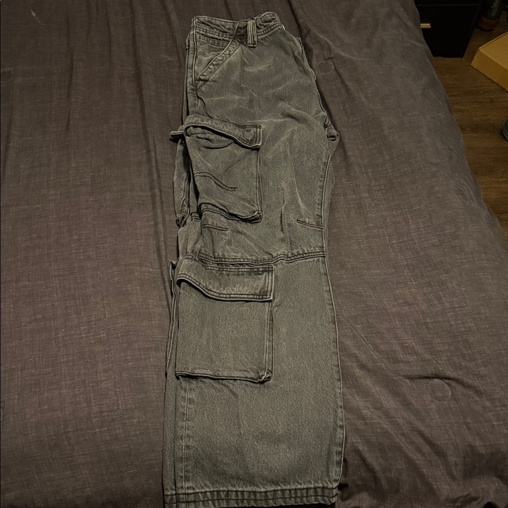 PacSun Men's Dark Gray Cargo Jeans